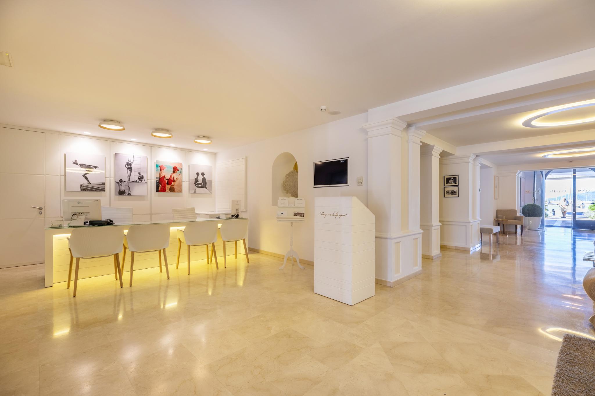 Hotel Illa D'Or & Club Apts 4* Sup 포엔샤 항구 외부 사진