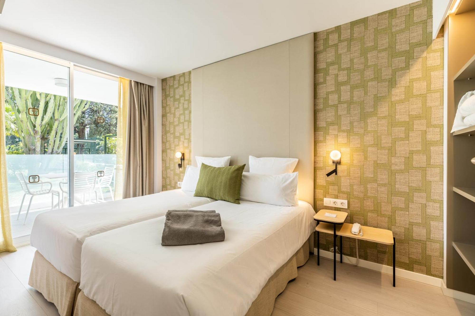 Hotel Illa D'Or & Club Apts 4* Sup 포엔샤 항구 외부 사진